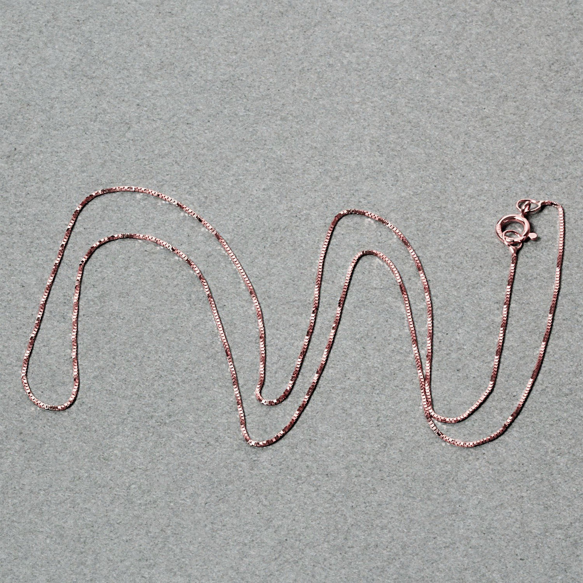 Classic Box Chain in 14K Rose Gold (0.45 mm)