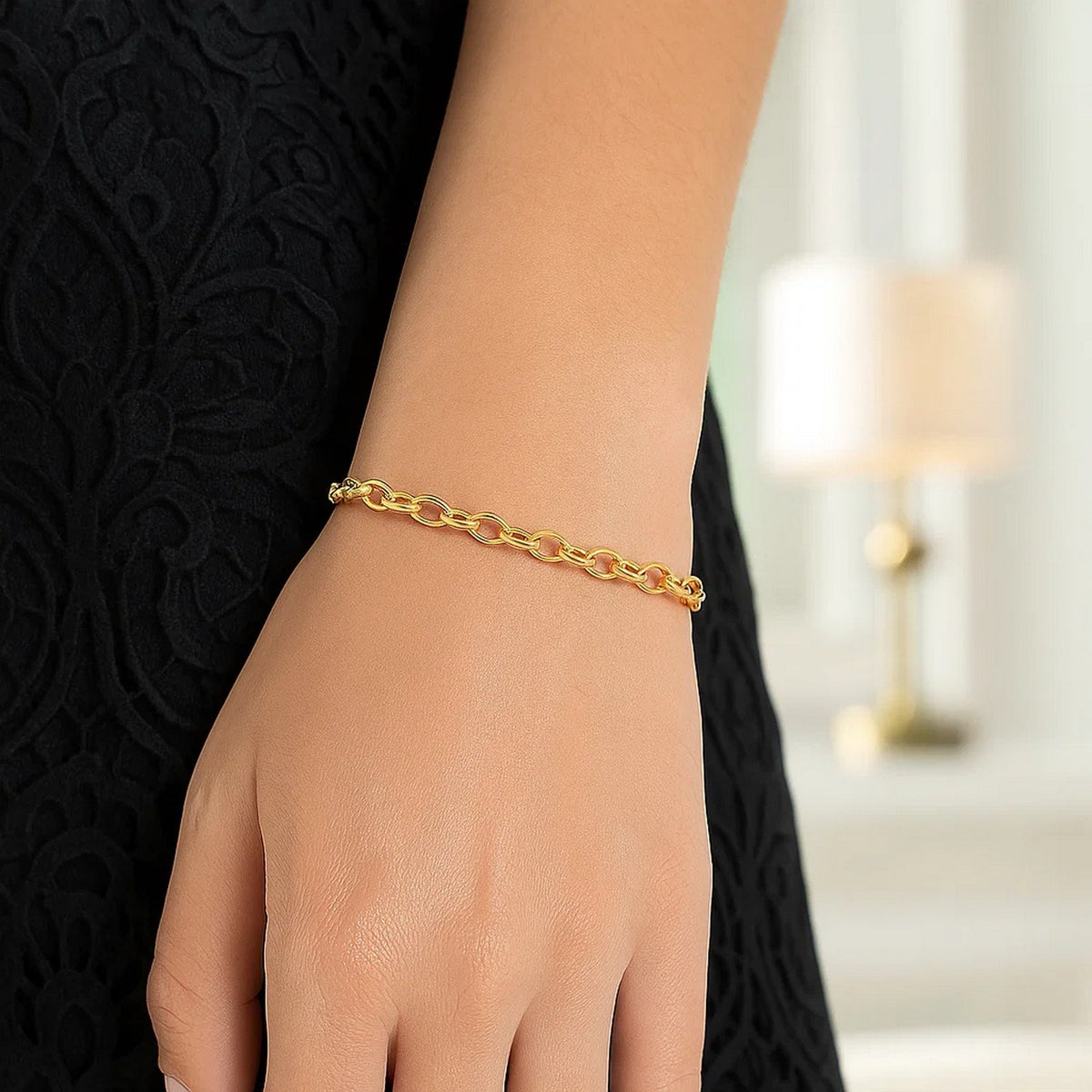Oval Rolo Chain Bracelet in 14K Yellow Gold, worn
