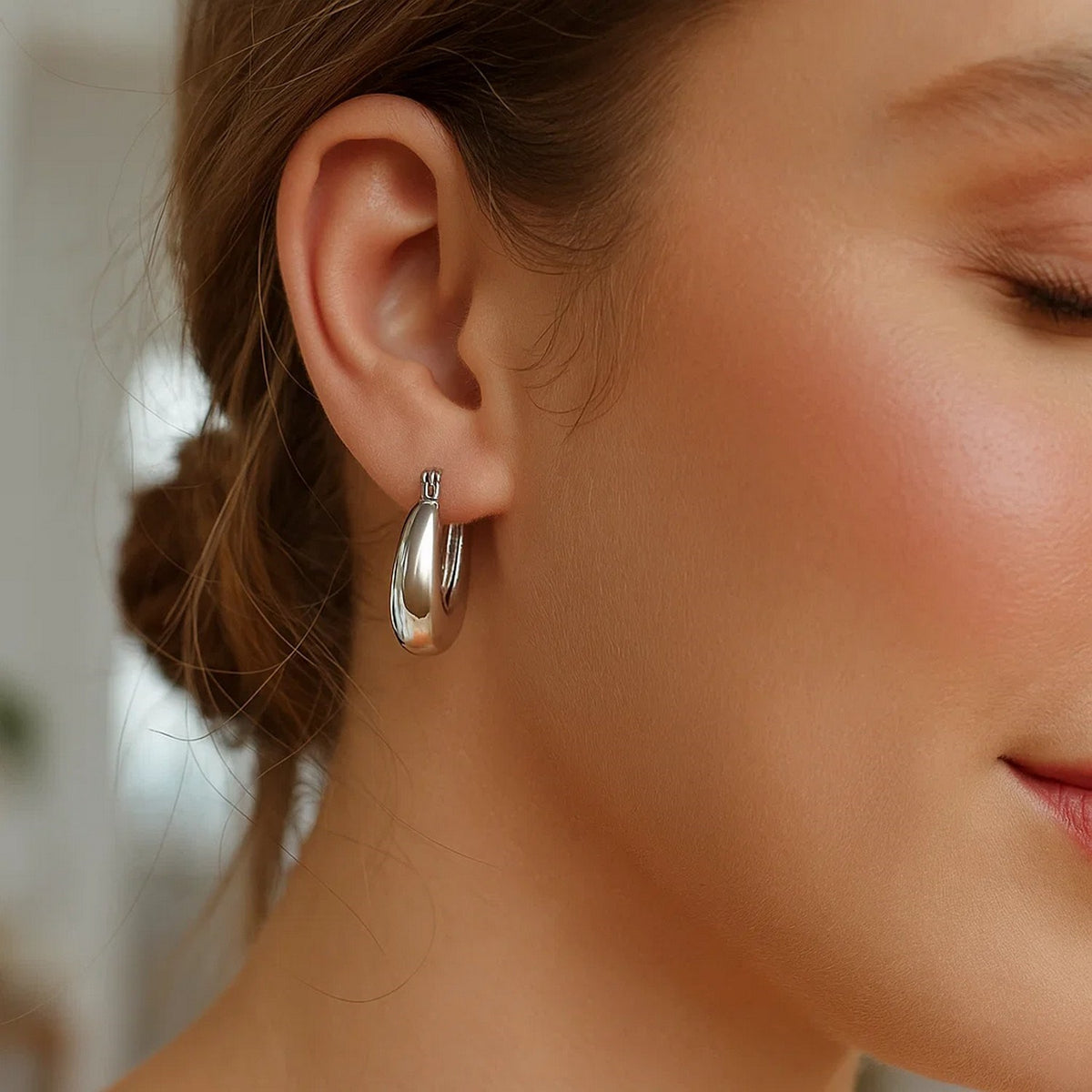 Puffed Graduated Hoop Earrings in Sterling Silver