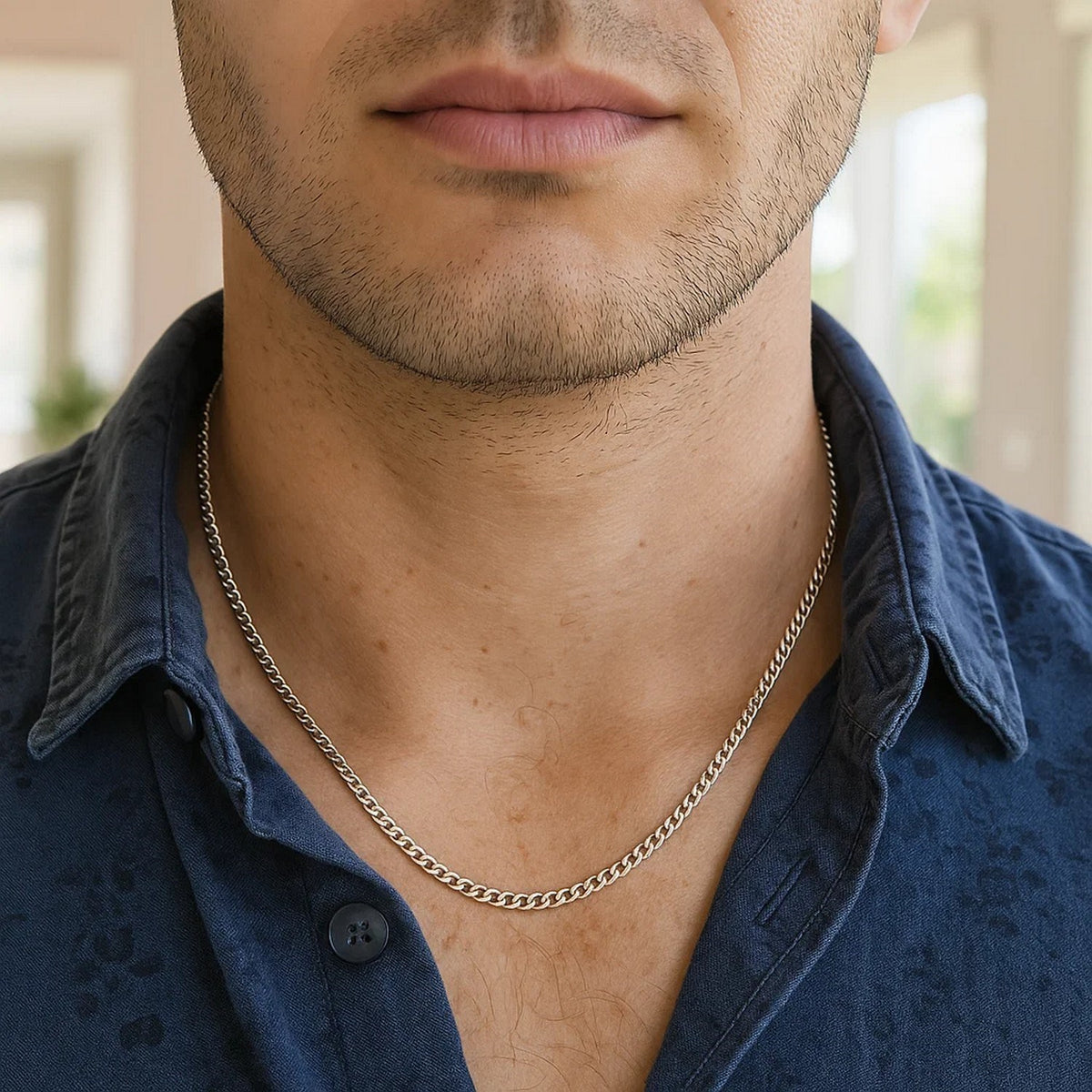 Curb Style Chain in Rhodium-Plated Sterling Silver (3.00 mm)