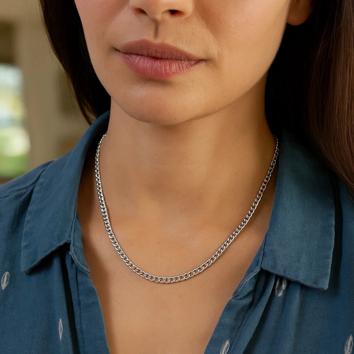 Curb Style Chain in Rhodium-Plated Sterling Silver (3.00 mm)