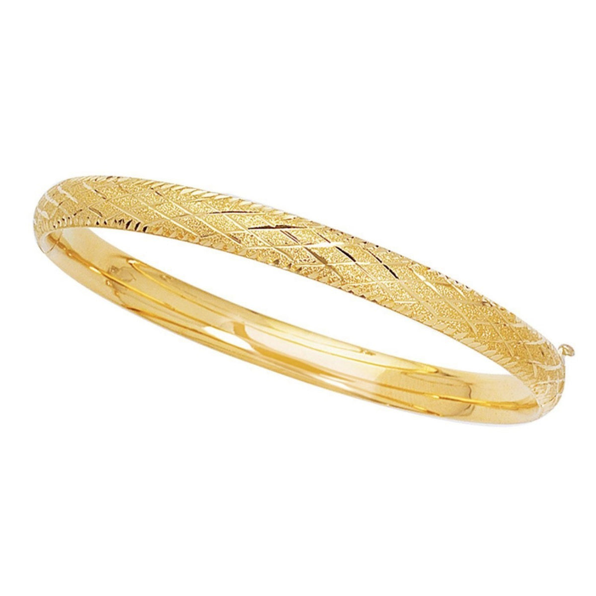 Diamond-Cut Crosshatch Bangle in 14K Yellow Gold
