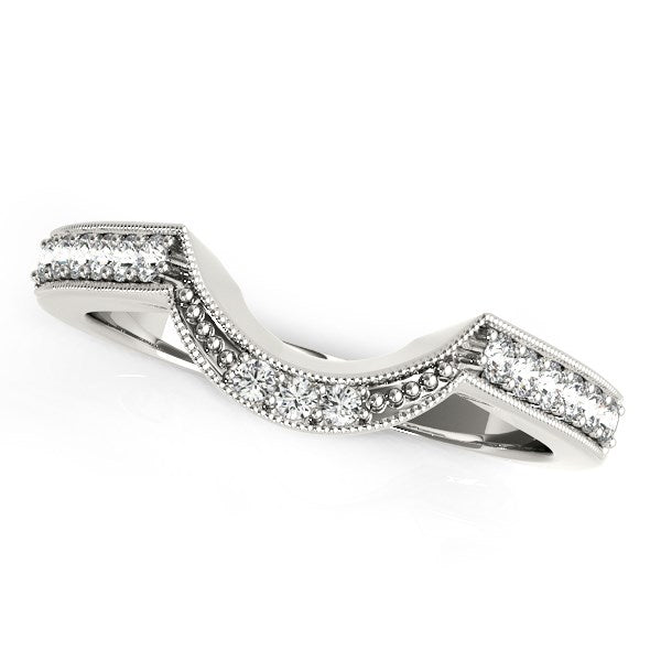 Round Diamond Curved Antique Wedding Band in 14K White Gold (1/4 cttw)