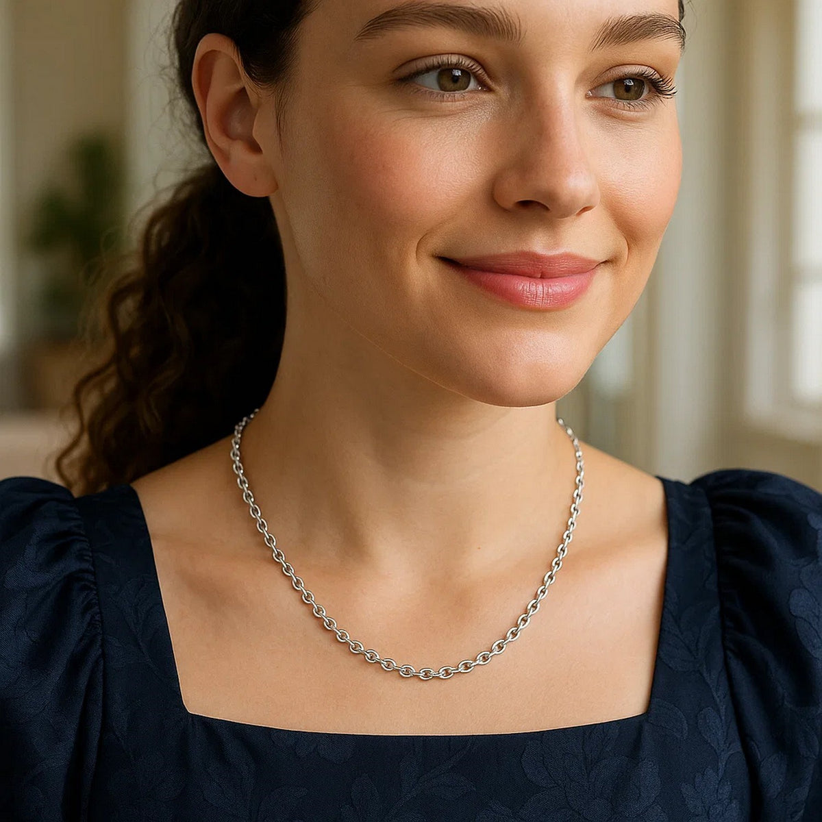 Rolo Chain in Rhodium-Plated Sterling Silver (4.70 mm)