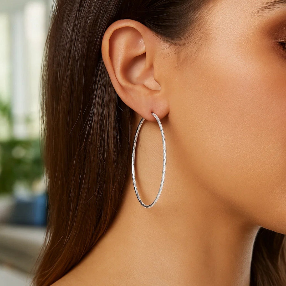 Large Textured Round Hoop Earrings in Sterling Silver (1.6x70mm)