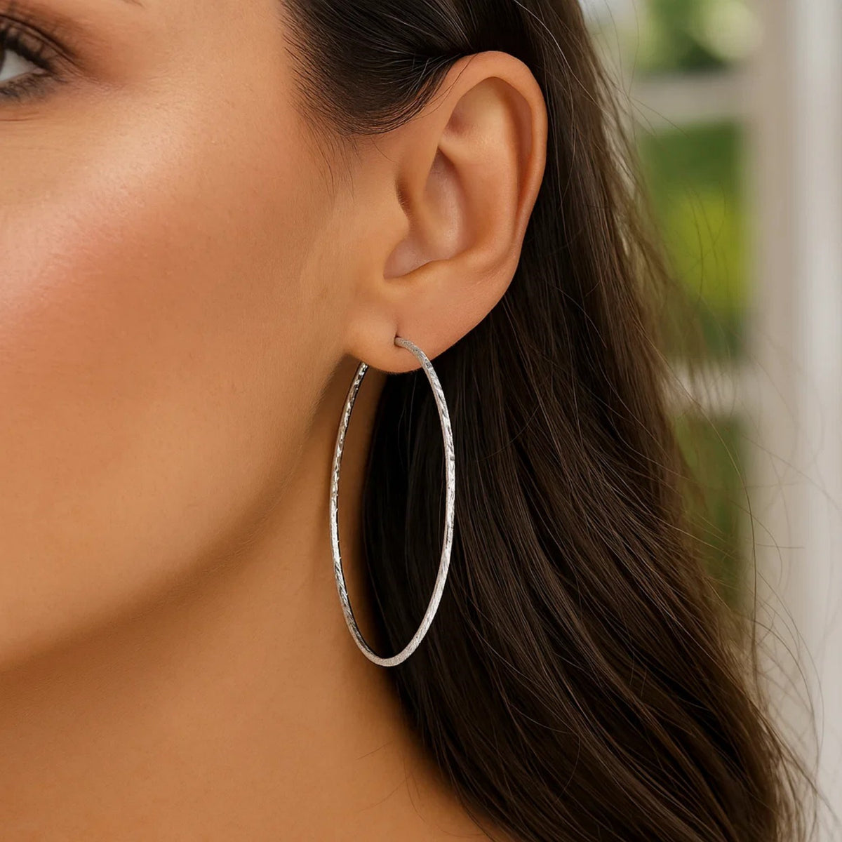 Large Textured Round Hoop Earrings in Sterling Silver (1.6x70mm)