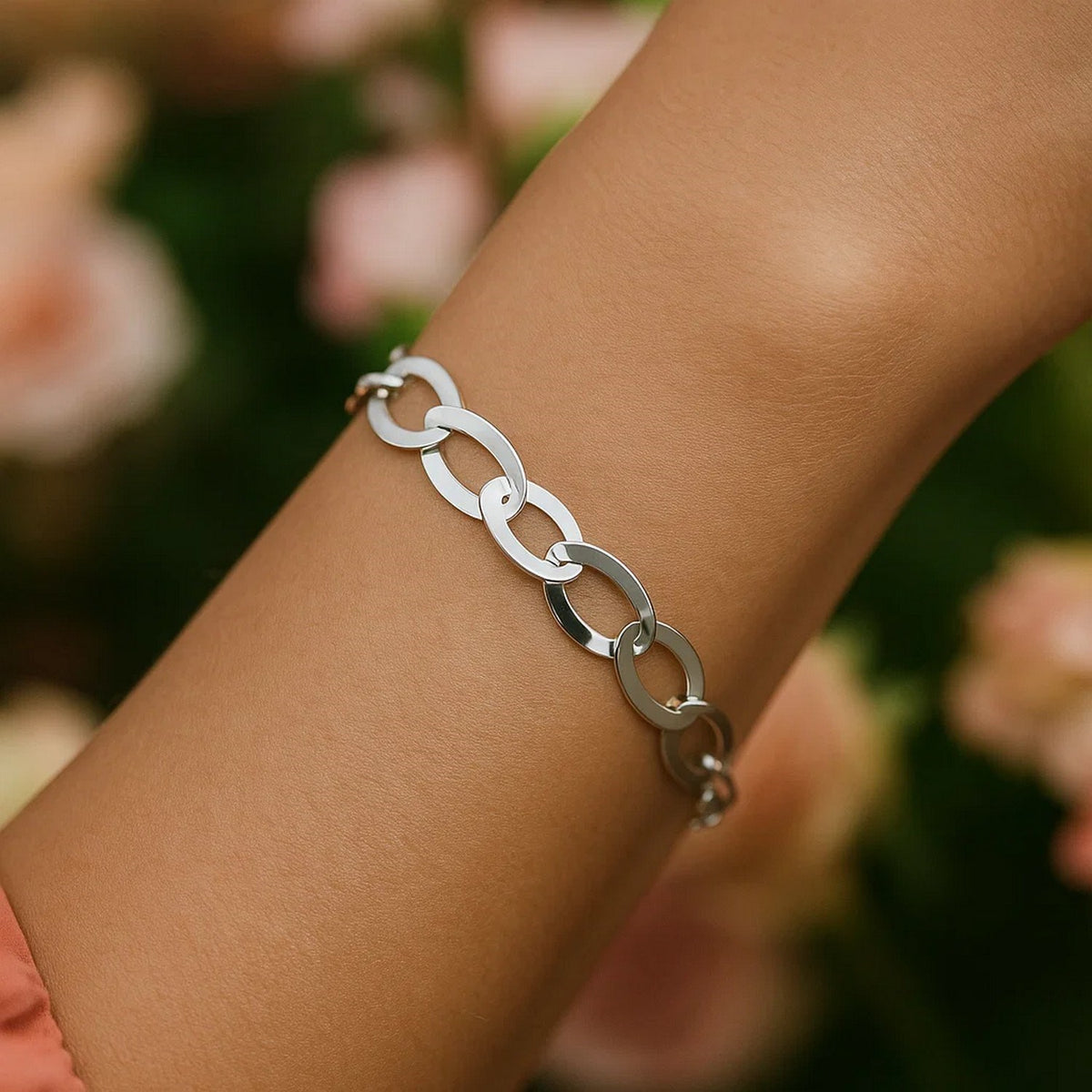 Italian Oval Link Bracelet in Rhodium-Plated Silver (8.70 mm)