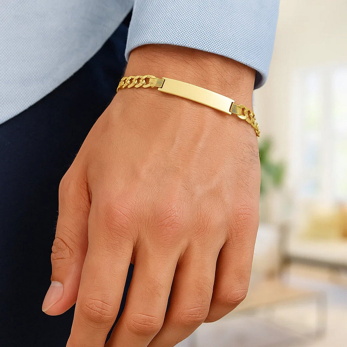 Men's Narrow Curb Link ID Bracelet in 14K Yellow Gold (6.70 mm)
