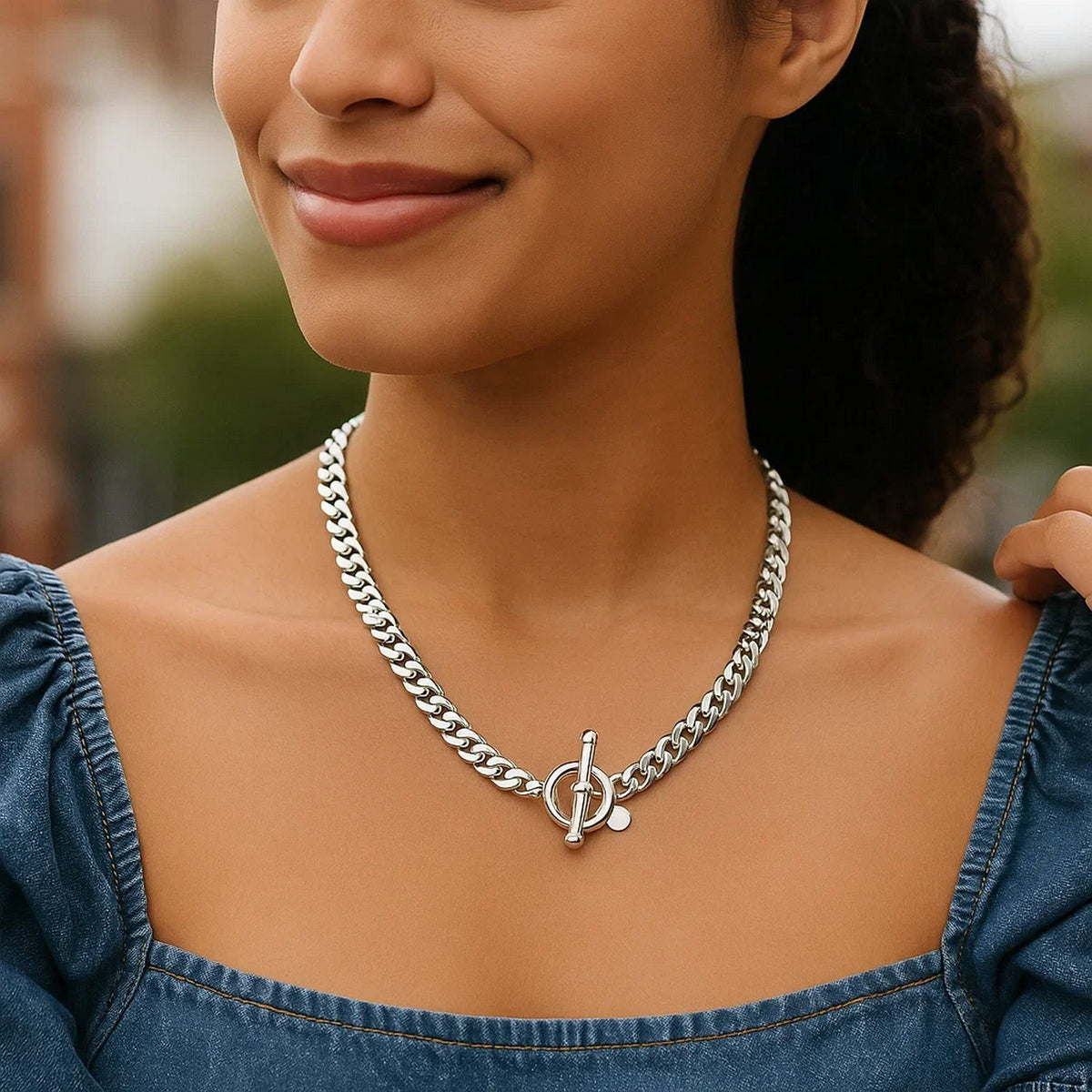 Polished Wide Link Toggle Necklace in Sterling Silver