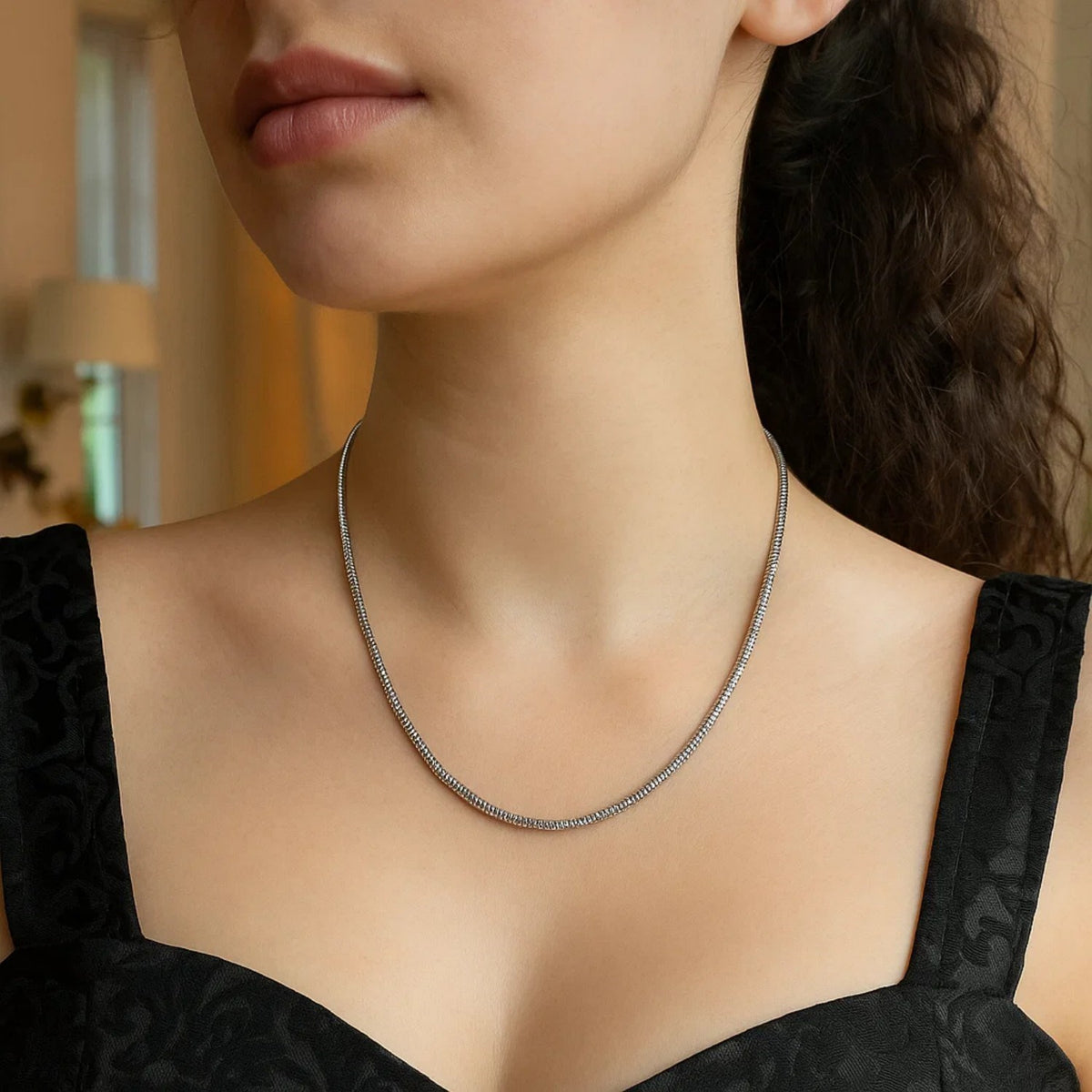 Octagonal Snake Chain in Rhodium-Plated Silver (2.40 mm)