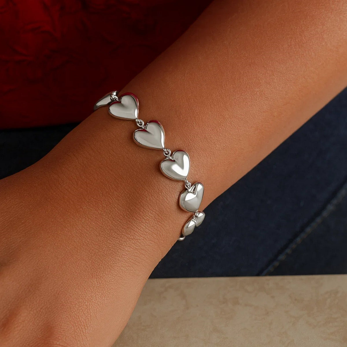 Puffed Hearts Bracelet in Rhodium-Plated Sterling Silver