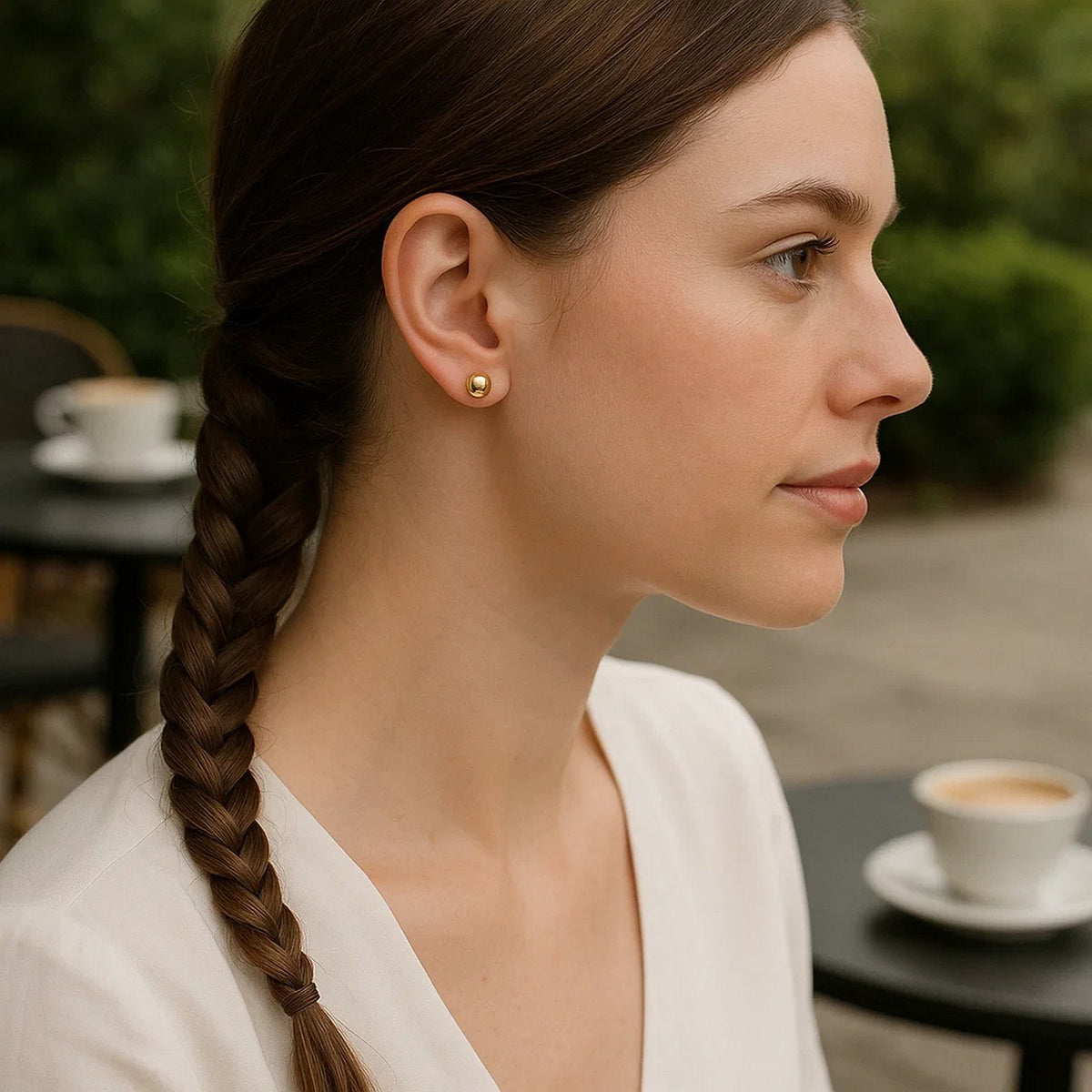 Round Stud Earrings in 10K Yellow Gold (5mm)