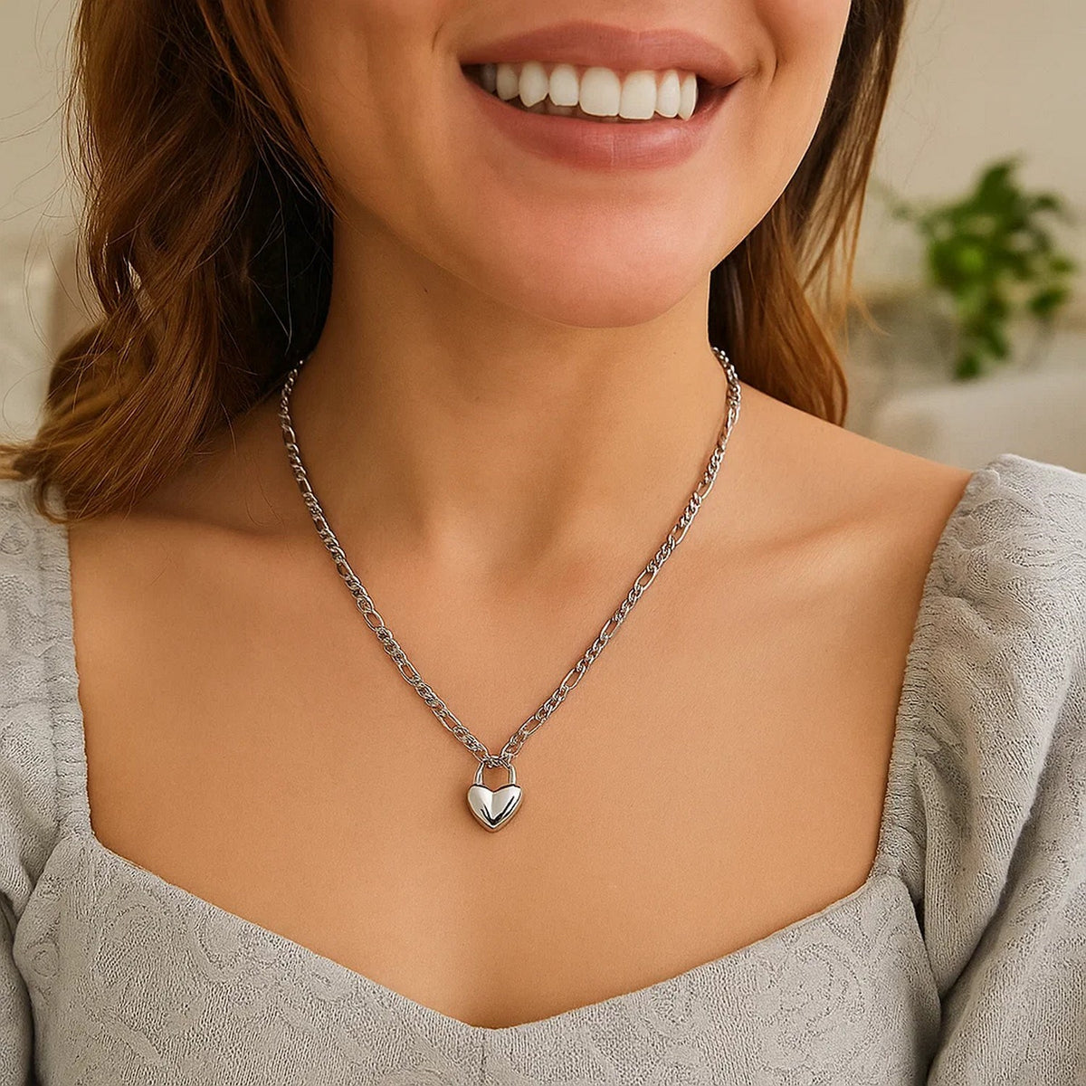 Heart Padlock Figaro Necklace in Rhodium-Plated Sterling Silver