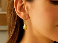 Honeycomb Teardrop Drop Earrings in 14K Yellow Gold (25.40 mm) — product video