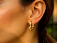 Heart Huggie Hoop Earrings in 14K Yellow Gold (13.00 mm) — product video