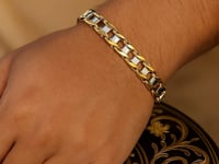 Men's Curved Bar Link Bracelet in 14K Two-Tone Gold (7.85 mm) — product video