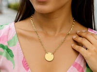 Polished Disc Paperclip Chain Necklace in 14K Yellow Gold — product video